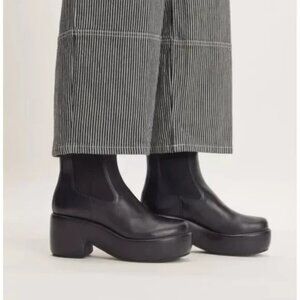 NEW Everlane Boots Womens Sz 6 The Puffa Black Leather Chelsea Platform Heel